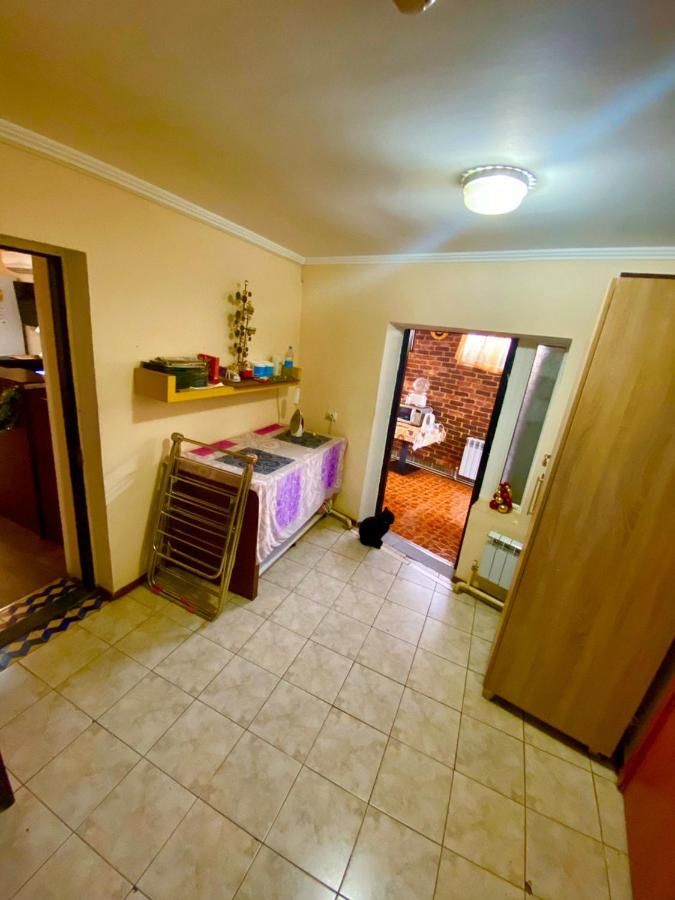 Хостелы Esentai Hostel Алматы-48